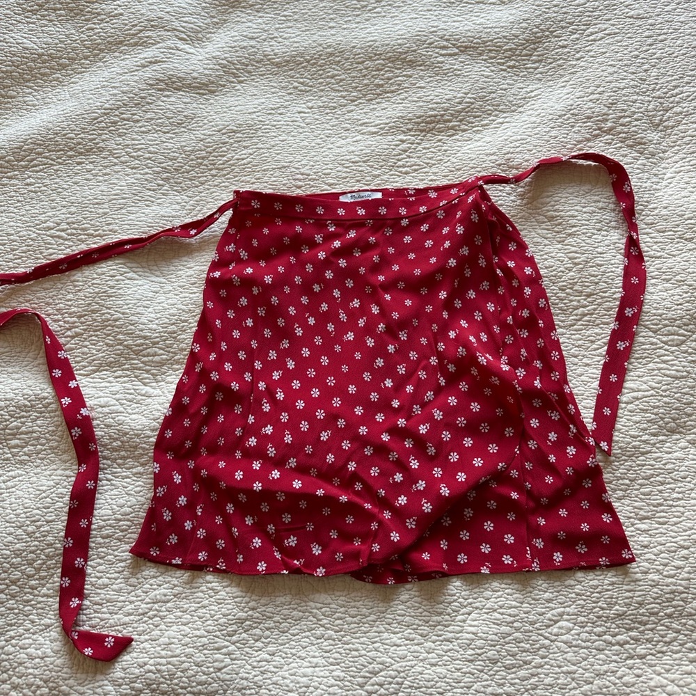 NWT Madewell Red Floral Wrap Mini Skirt Size 00